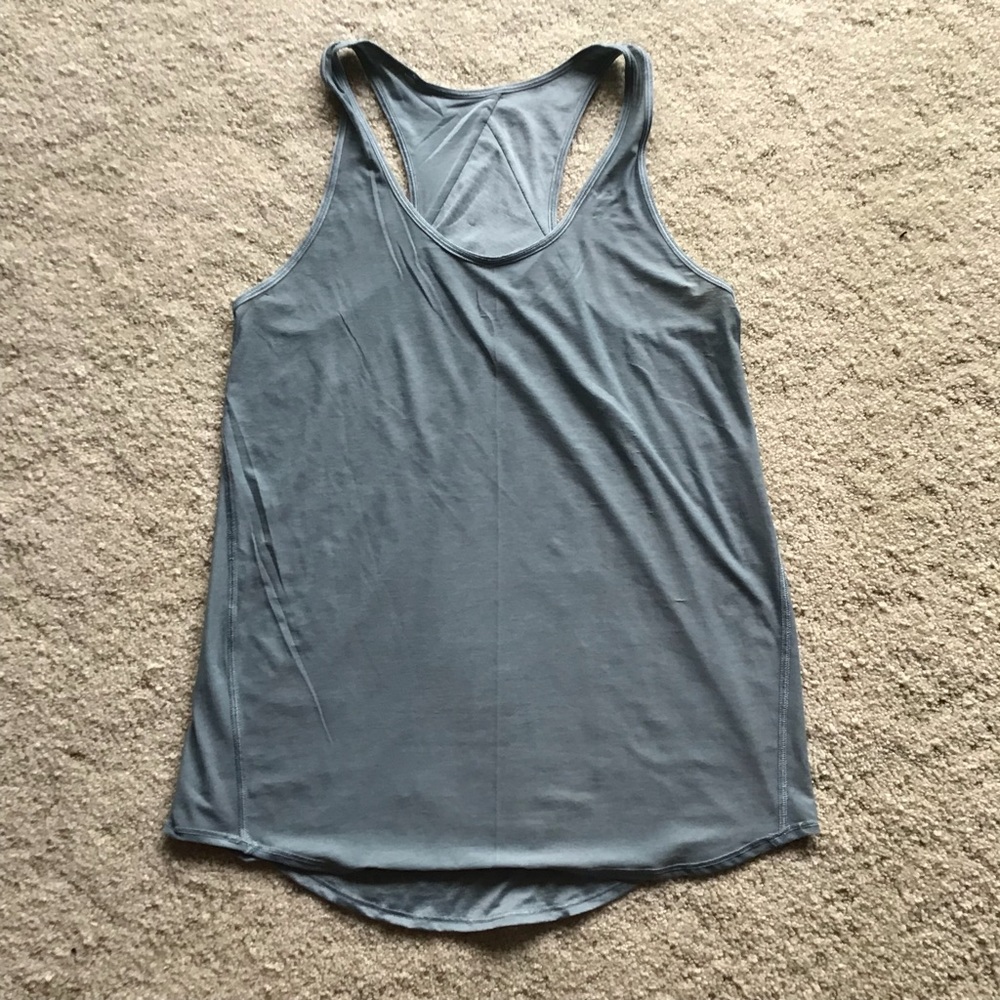Lululemon Essential Tank *Pleated Blue Cast